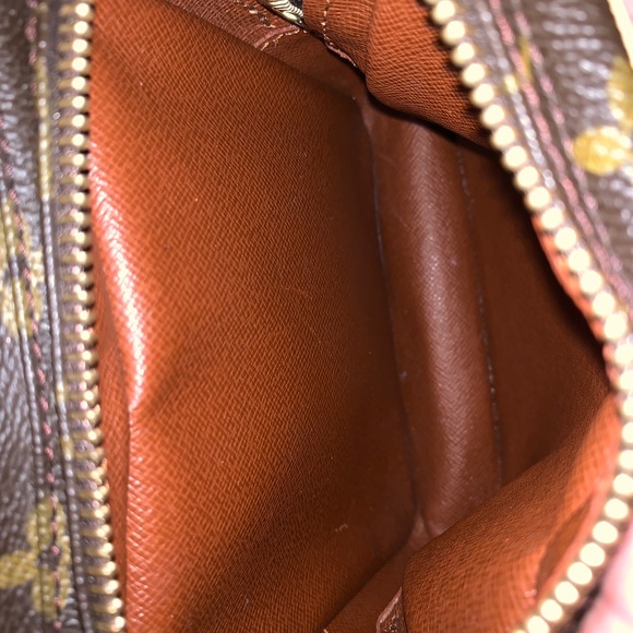 100% Authentic Louis Vuitton Monogram Amazone - Picture 5 of 8